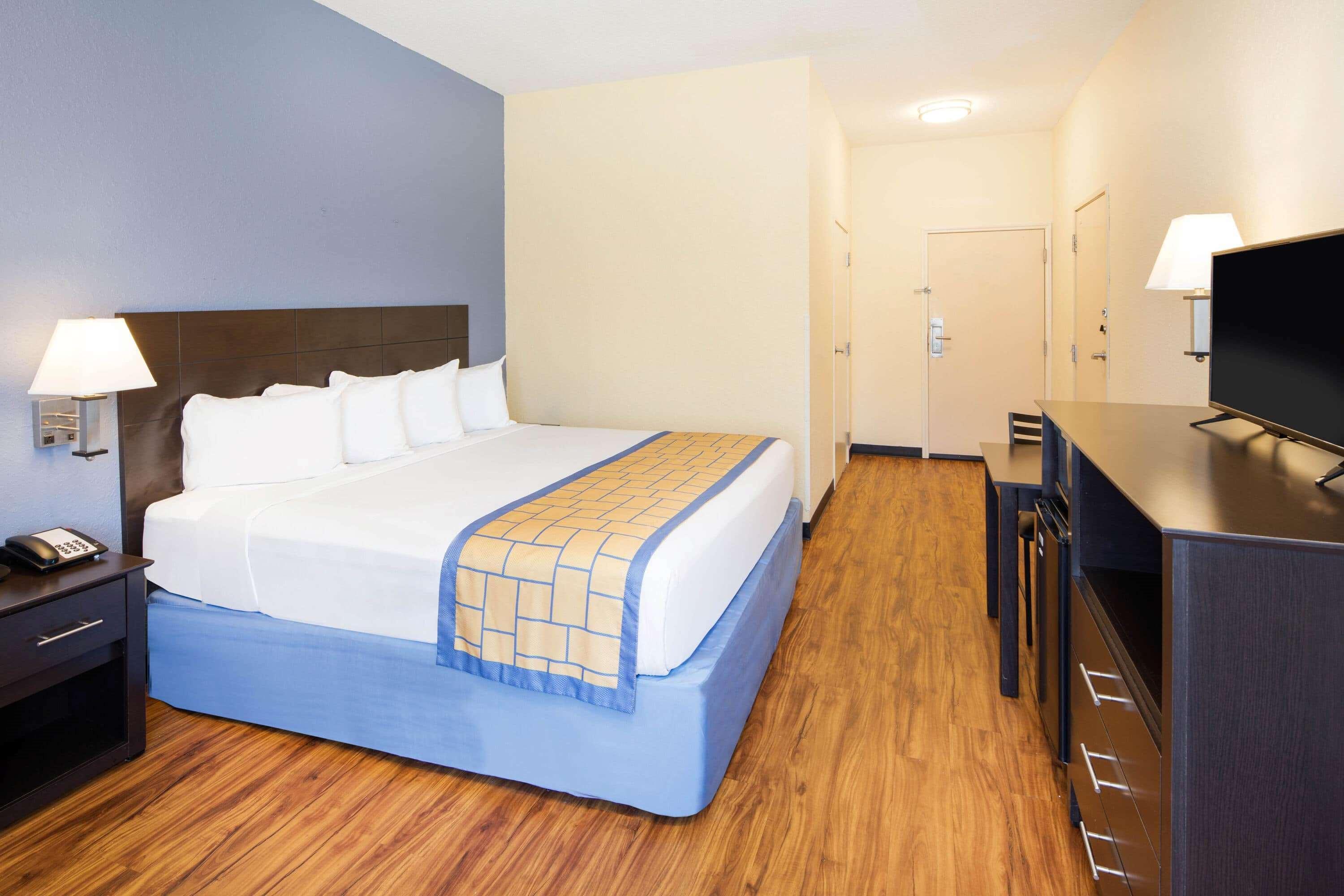 Days Inn By Wyndham Macon I-75 North Exterior photo